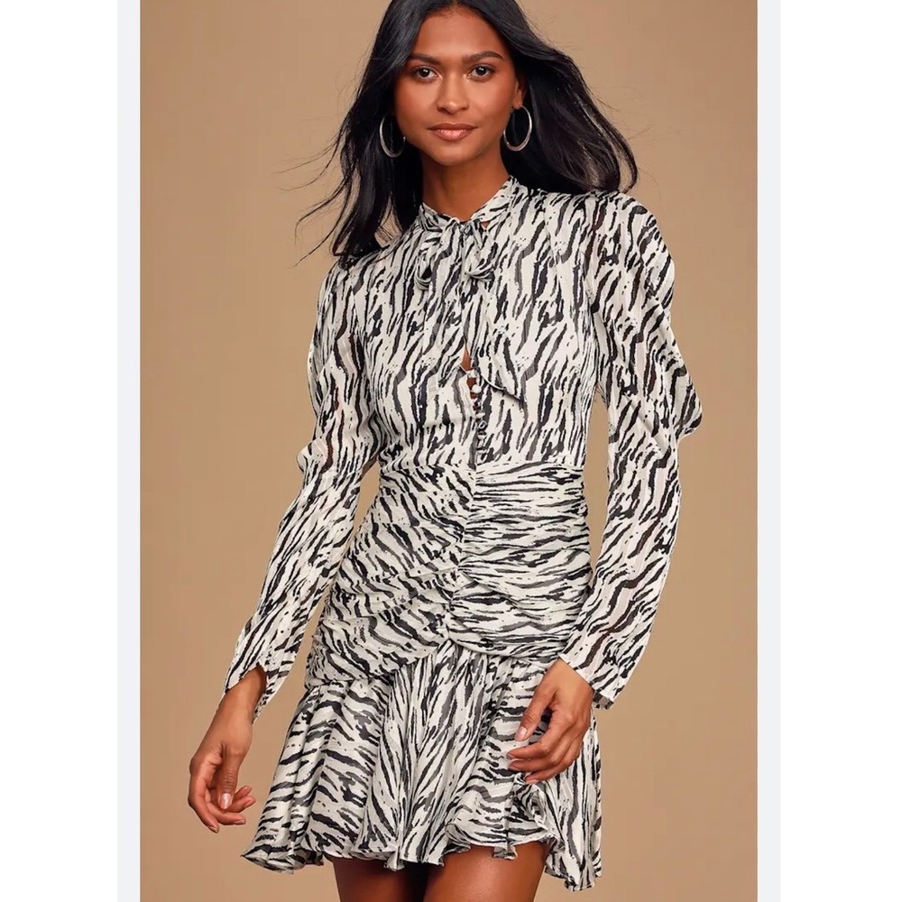 NEW Bardot Eileen Black White Zebra Print Ruched Long‎ Sleeve Mini Dress 12